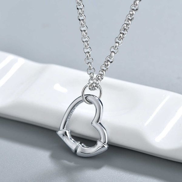 60% off 2023 new luxury fashion jewelry for same double love necklace straight jewelry, Silver
60% off 2023 new luxury fashion jewelry for same double love necklace straight jewelry, Silver