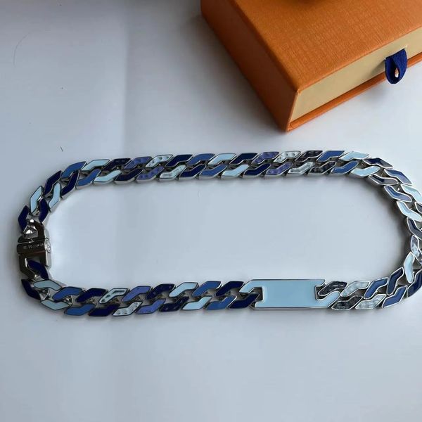 chokers necklaces color matching cuban titanium steel macaron bracelets designer luxury letter v for men and womens jewellery bangles neckla, Golden;silver
chokers necklaces color matching cuban titanium steel macaron bracelets designer luxury letter v for men and womens jewellery bangles neckla, Golden;silver