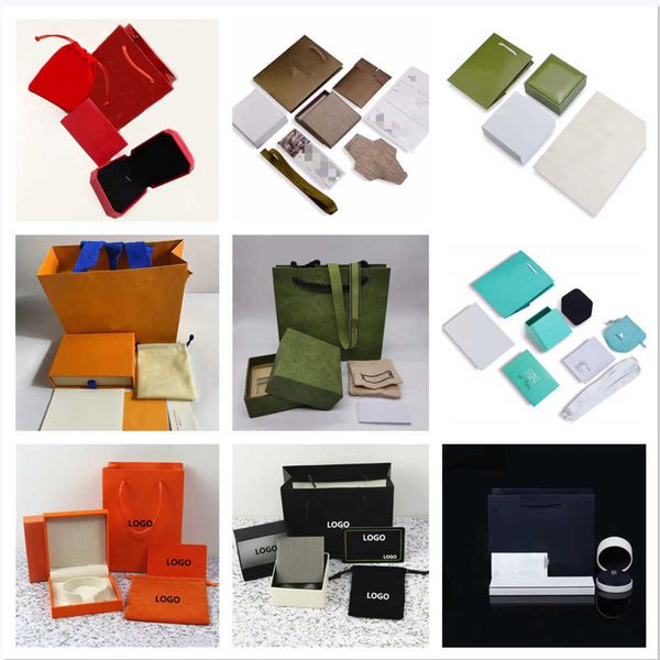 fashion collection 2023 new luxury fashion jewelry for packaging necklace ring bracelet jewelry packaging box family day gift, Black;white
fashion collection 2023 new luxury fashion jewelry for packaging necklace ring bracelet jewelry packaging box family day gift, Black;white