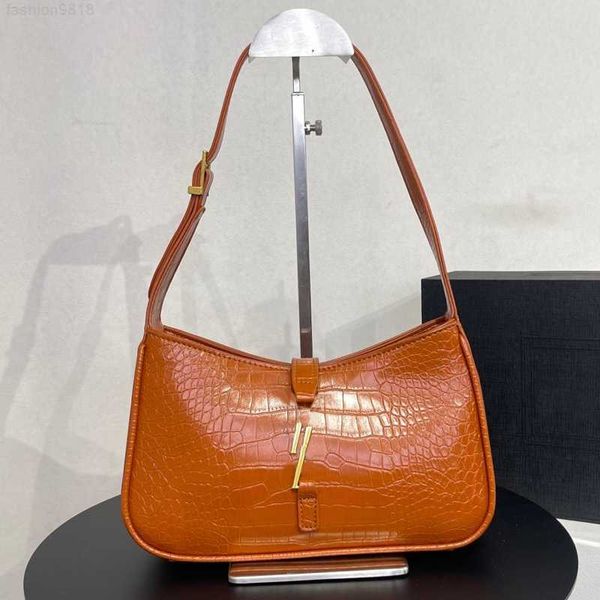 armpit bag fashion women shoulder bags handbags alligator pattern leather crossbody purse metal hardware letter hasp cell phone pocket
armpit bag fashion women shoulder bags handbags alligator pattern leather crossbody purse metal hardware letter hasp cell phone pocket