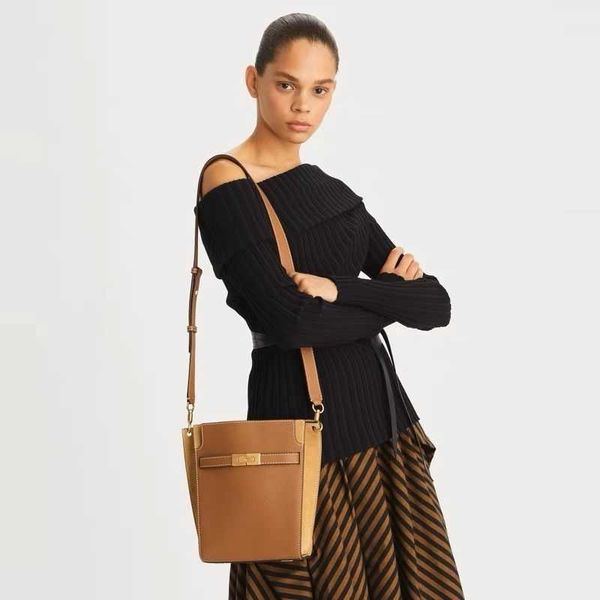 designer bags for women handbags torys the tote bag luxuries fashion crossbody tb handbag shoulder burchs purses 7a wallet kira fleming elea
designer bags for women handbags torys the tote bag luxuries fashion crossbody tb handbag shoulder burchs purses 7a wallet kira fleming elea