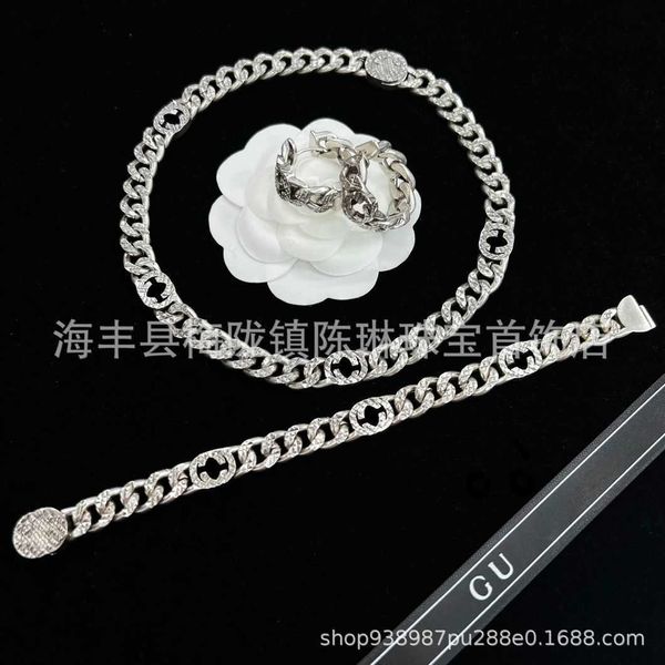 luxury ornament earrings version chain hollowed-out necklace family advanced interlocking bracelet silver
luxury ornament earrings version chain hollowed-out necklace family advanced interlocking bracelet silver