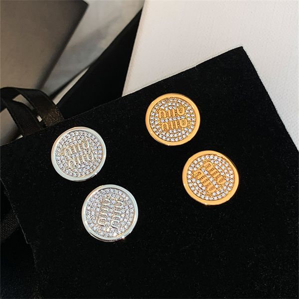 french zircon round letter earrings for women stud niche design exquisite unique fashion jewelry accessories, Golden;silver
french zircon round letter earrings for women stud niche design exquisite unique fashion jewelry accessories, Golden;silver