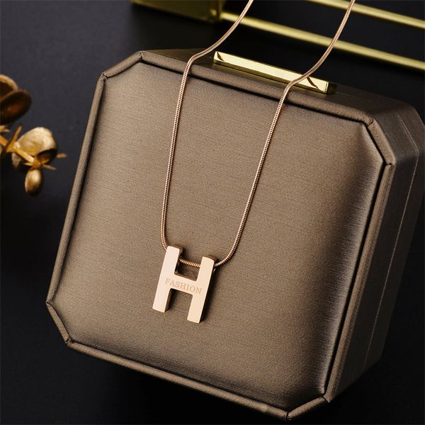 18k gold plated jewelry pendant necklace chains luxury brand designer pendants necklaces stainless steel letter choker chain jewelry accesso, Silver
18k gold plated jewelry pendant necklace chains luxury brand designer pendants necklaces stainless steel letter choker chain jewelry accesso, Silver