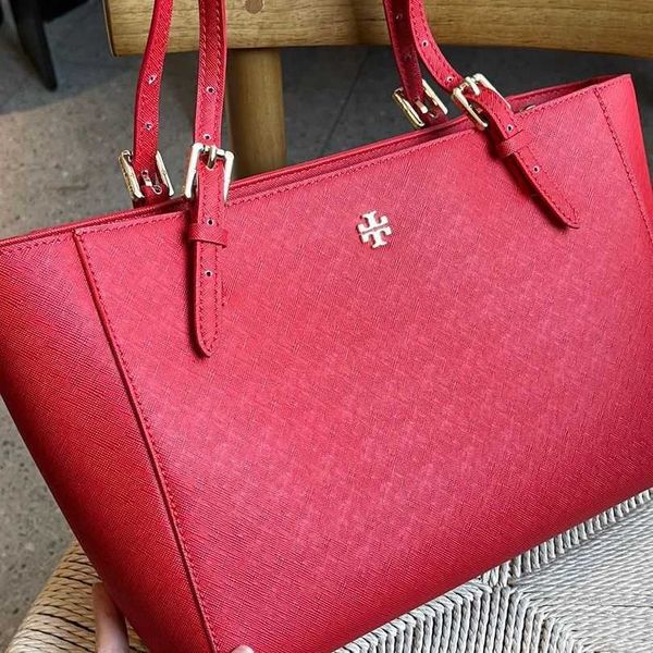 designer bags for women handbags torys the tote bag luxuries fashion crossbody tb handbag shoulder burchs purses 7a wallet kira fleming elea
designer bags for women handbags torys the tote bag luxuries fashion crossbody tb handbag shoulder burchs purses 7a wallet kira fleming elea