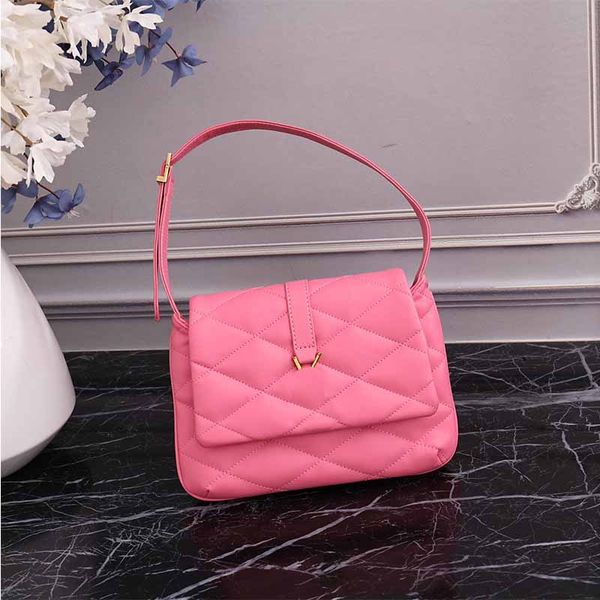 women's underarm shoulder bag luxury designer tote bag leather handbag diamond purse metal y logo fashion shopping bag large capacity m
women's underarm shoulder bag luxury designer tote bag leather handbag diamond purse metal y logo fashion shopping bag large capacity m