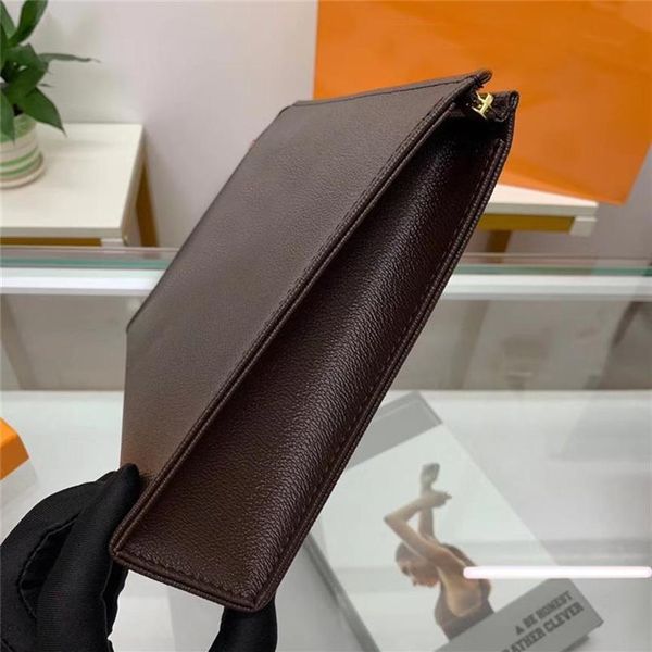 luxurys letter flower coffee black lattice mens women make up wallets cosmetic bag zipper designer prettyplus handbags purses n475216s
luxurys letter flower coffee black lattice mens women make up wallets cosmetic bag zipper designer prettyplus handbags purses n475216s