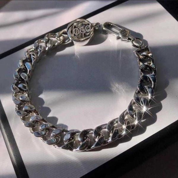 fashion collection 2023 new luxury fashion jewelry for sterling silver classic vintage double interlocking luxury bracelet for male and fema, Black
fashion collection 2023 new luxury fashion jewelry for sterling silver classic vintage double interlocking luxury bracelet for male and fema, Black