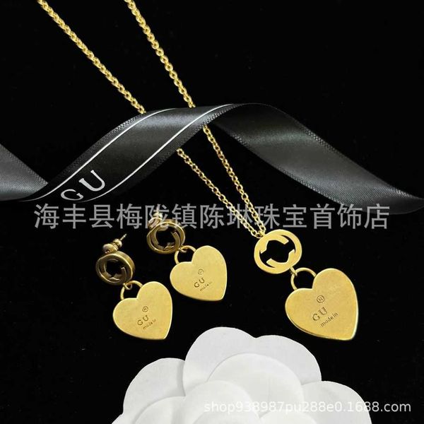 80% off 2023 new luxury fashion jewelry for new suit double love necklace heart-shaped earrings, Silver
80% off 2023 new luxury fashion jewelry for new suit double love necklace heart-shaped earrings, Silver