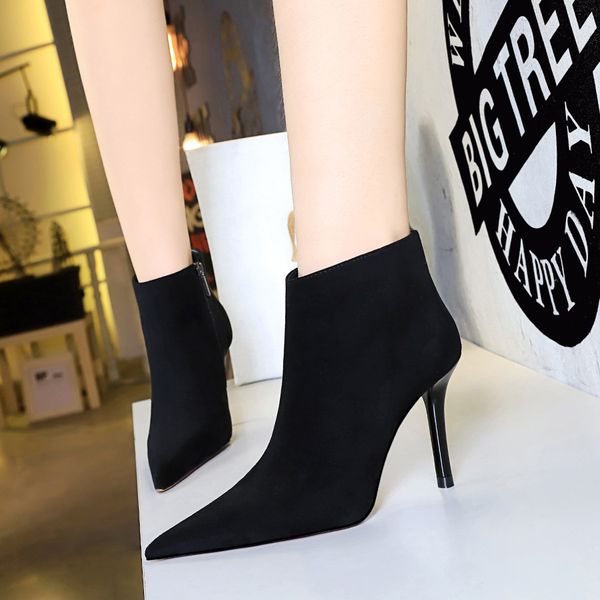 women ankle boots european-american style simple and nightclub winter side zipper high heel shoes pointed toes slim and bare boots weeding b, Black
women ankle boots european-american style simple and nightclub winter side zipper high heel shoes pointed toes slim and bare boots weeding b, Black
