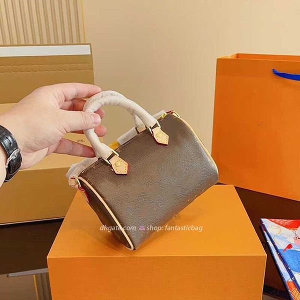 loveyou bag speedy nano totes shopping satchel envelope square flap shoulder bags hobo underarm bag handbag clutch women cross body fashion
loveyou bag speedy nano totes shopping satchel envelope square flap shoulder bags hobo underarm bag handbag clutch women cross body fashion