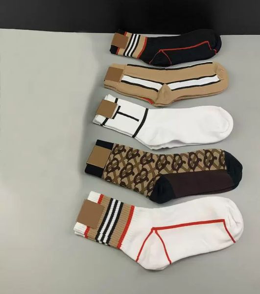 2023 designer mens and womens socks five brands of luxurys sports sock winter net letter knit sock cotton with boxes a1, Black
2023 designer mens and womens socks five brands of luxurys sports sock winter net letter knit sock cotton with boxes a1, Black