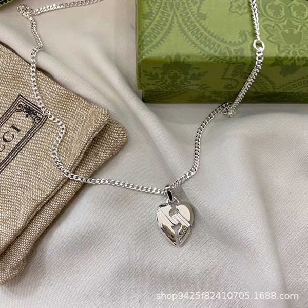 factory direct sales 2023 new luxury fashion jewelry for silver hollow three-dimensional love necklace sweater chain valentine's day gi, Black
factory direct sales 2023 new luxury fashion jewelry for silver hollow three-dimensional love necklace sweater chain valentine's day gi, Black