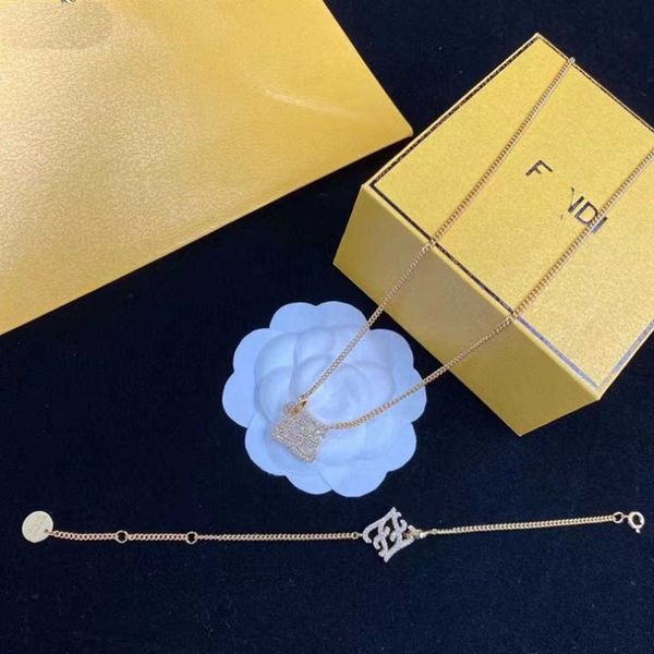 20% off all items 2023 new luxury fashion jewelry for rhinestone twist necklace high version brass sweater chain, Silver
20% off all items 2023 new luxury fashion jewelry for rhinestone twist necklace high version brass sweater chain, Silver