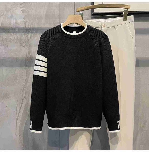 tb pullover sweater classic white striped casual women sweaters fashion brand autumn winter cotton quality men knit sweater, White;black
tb pullover sweater classic white striped casual women sweaters fashion brand autumn winter cotton quality men knit sweater, White;black