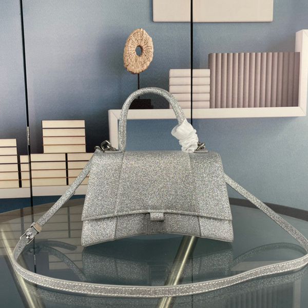 hourglass shoulder bag leather women's hand messenger bag full of stars super flash crossbody bag fashion versatile crescent zero purse
hourglass shoulder bag leather women's hand messenger bag full of stars super flash crossbody bag fashion versatile crescent zero purse
