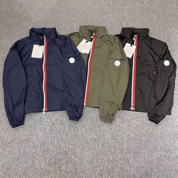 designer mens jacket embroidered badge red and white ribbon contrast detachable hat coat trench coat business casual stand collar jacket top, Black;brown
designer mens jacket embroidered badge red and white ribbon contrast detachable hat coat trench coat business casual stand collar jacket top, Black;brown