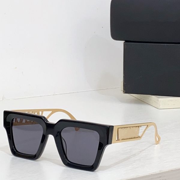 luxury square sunglasses for women fashion brand deisnger full frame uv400 lens summer womens style 4431 come with case, White;black
luxury square sunglasses for women fashion brand deisnger full frame uv400 lens summer womens style 4431 come with case, White;black