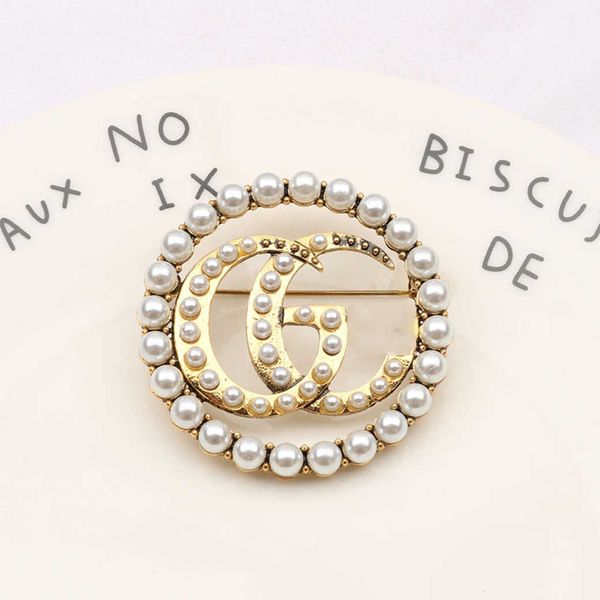 factory wholesale 2023 new luxury fashion jewelry for trend inlaid pearl super flash temperament celebrity pin coat cardigan accessories new, Gray
factory wholesale 2023 new luxury fashion jewelry for trend inlaid pearl super flash temperament celebrity pin coat cardigan accessories new, Gray