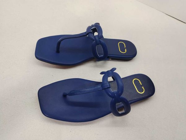 2023 solid color slippers luxury designer slipper women summer sandals beach slipper women flip-flops h1034, Black
2023 solid color slippers luxury designer slipper women summer sandals beach slipper women flip-flops h1034, Black
