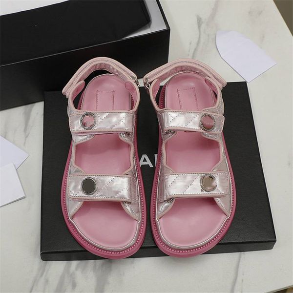 fashion sandals luxury design 2023 channel women high heel leather letter logo wedding party casual slippers 07-012, Black
fashion sandals luxury design 2023 channel women high heel leather letter logo wedding party casual slippers 07-012, Black