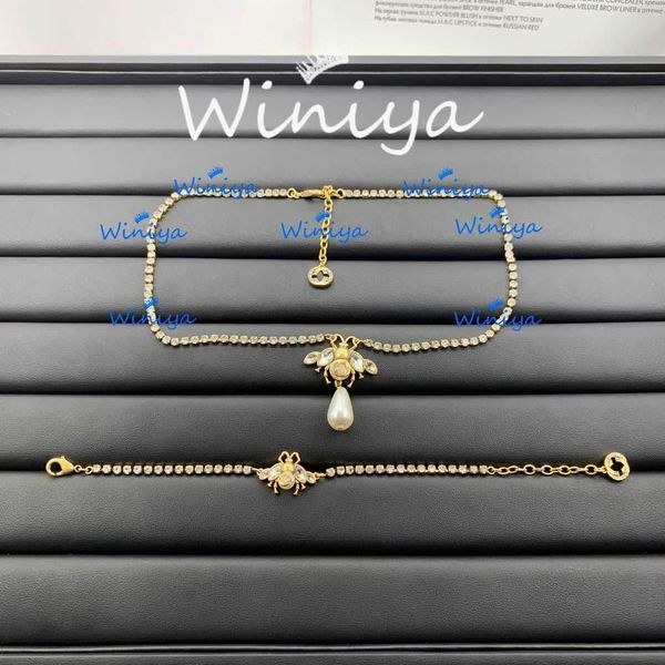 fashion collection 2023 new luxury fashion jewelry for family necklace new bee diamond pearl bracelet neck chain feminine style jewelry, Black
fashion collection 2023 new luxury fashion jewelry for family necklace new bee diamond pearl bracelet neck chain feminine style jewelry, Black
