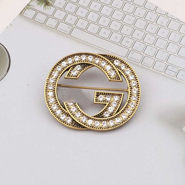 95% off 2023 new luxury fashion jewelry for french diamond inlaid double new ins personalized versatile brooch pin luxury clothing, Gray
95% off 2023 new luxury fashion jewelry for french diamond inlaid double new ins personalized versatile brooch pin luxury clothing, Gray