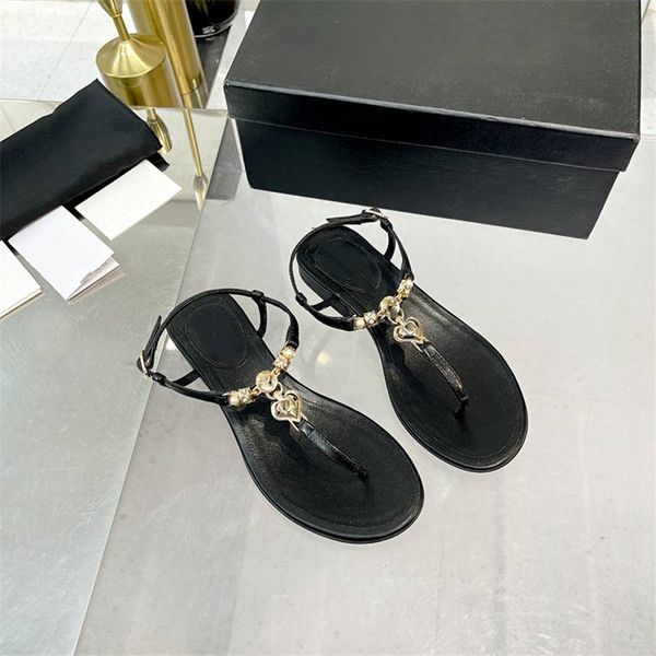 fashion sandals luxury design 2023 channel women high heel leather letter logo wedding party casual slippers 05-01, Black
fashion sandals luxury design 2023 channel women high heel leather letter logo wedding party casual slippers 05-01, Black