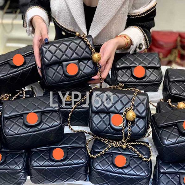 cc designer luxury channelity bags for women black handbag crossbody leather chain slant shoulder clutc flap totes bag purses solid hasp wai
cc designer luxury channelity bags for women black handbag crossbody leather chain slant shoulder clutc flap totes bag purses solid hasp wai