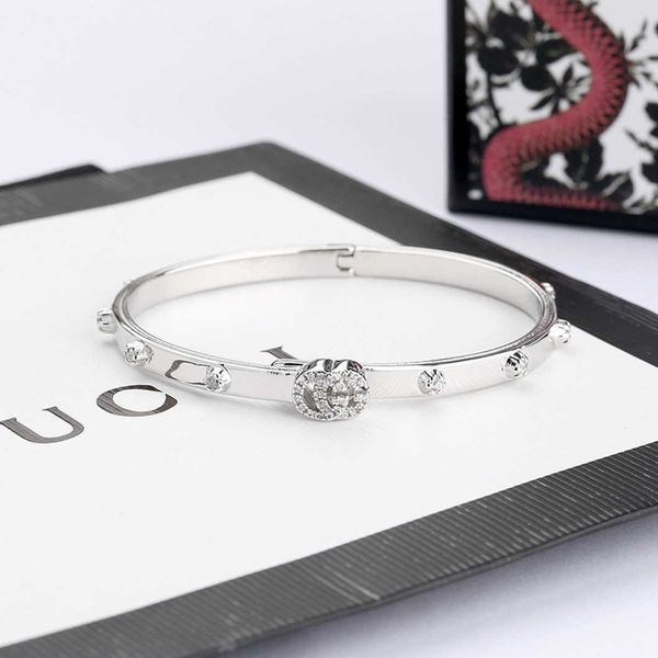 factory direct sales 2023 new luxury fashion jewelry for same hip hop tide thai silver inlaid stone bracelet straight jewelry, White
factory direct sales 2023 new luxury fashion jewelry for same hip hop tide thai silver inlaid stone bracelet straight jewelry, White