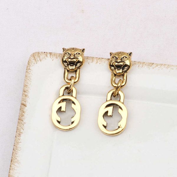factory wholesale 2023 new luxury fashion jewelry for new earrings classic tiger head chain versatile trend earrings, Golden
factory wholesale 2023 new luxury fashion jewelry for new earrings classic tiger head chain versatile trend earrings, Golden