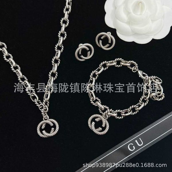 luxury jewelry ear studs edition fried dough twists thread necklace advanced interlocking bracelet brass material, Silver
luxury jewelry ear studs edition fried dough twists thread necklace advanced interlocking bracelet brass material, Silver