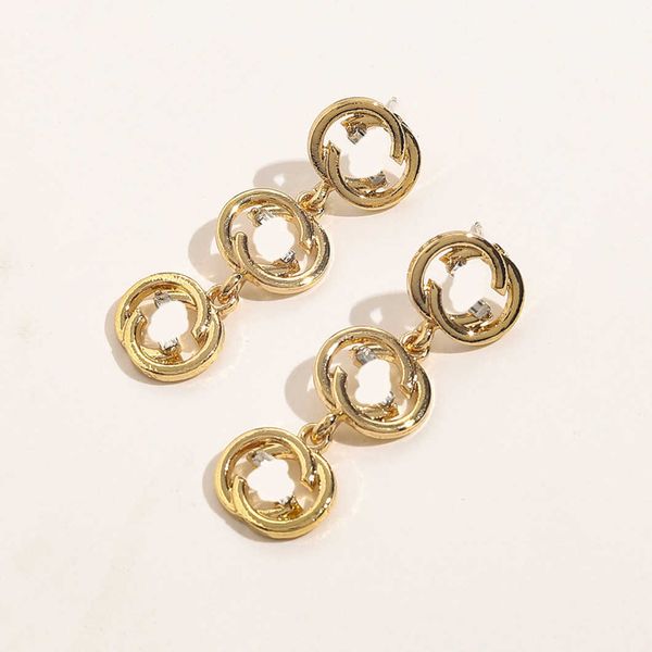 factory direct sales 2023 new luxury fashion jewelry for network simple double earrings long classic jewelry earrings, Silver
factory direct sales 2023 new luxury fashion jewelry for network simple double earrings long classic jewelry earrings, Silver