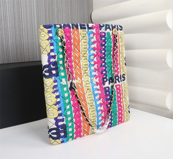 2023 spring and summer new shopping bag large capacity women fashion portable cross-body graffiti fabric 5a quality
2023 spring and summer new shopping bag large capacity women fashion portable cross-body graffiti fabric 5a quality