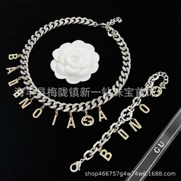 factory wholesale 2023 new luxury fashion jewelry for new silver chain double inlaid diamond tassel necklace bracelet female luxury cool sty
factory wholesale 2023 new luxury fashion jewelry for new silver chain double inlaid diamond tassel necklace bracelet female luxury cool sty