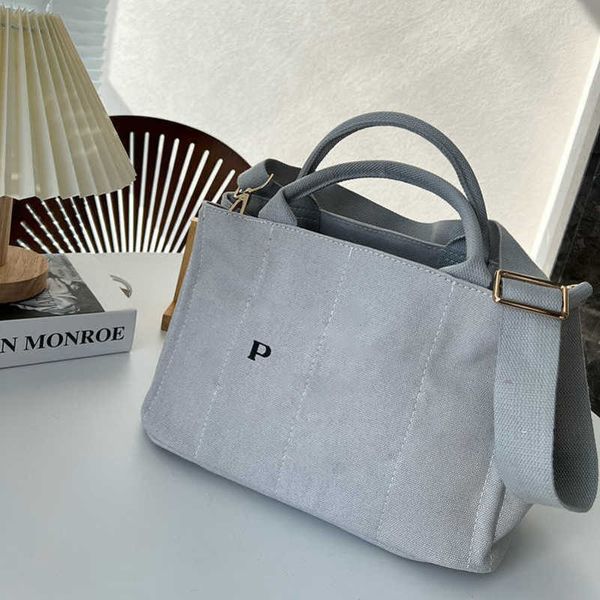 designer bag totes bags fashion beach bag women casual large shoulder handbags luxury canvas tote travel bags purse 230227
designer bag totes bags fashion beach bag women casual large shoulder handbags luxury canvas tote travel bags purse 230227