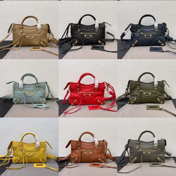 package designer handbag medium classic scooter hand bag shoulder inclined shoulder bag goatskin leather handbag
package designer handbag medium classic scooter hand bag shoulder inclined shoulder bag goatskin leather handbag