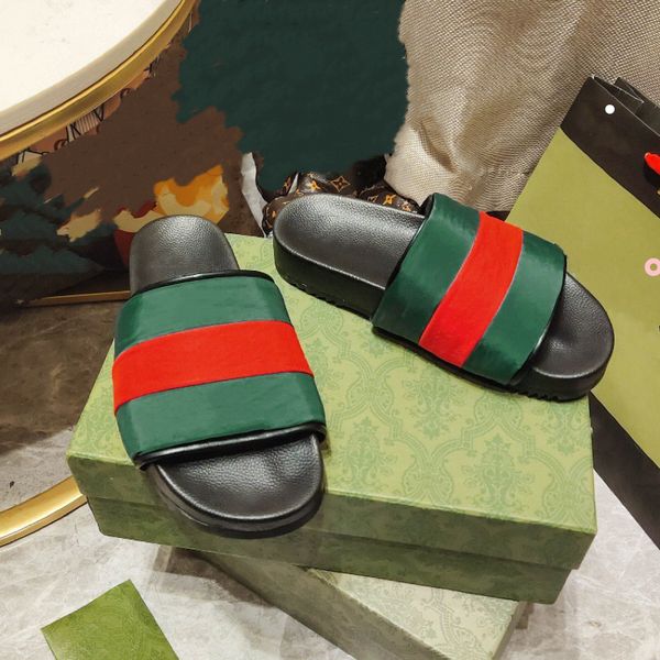luxury designer european style slippers men & woman size 35-44 blend in the red and green lady sandals bubble casual shoes flat slides black
luxury designer european style slippers men & woman size 35-44 blend in the red and green lady sandals bubble casual shoes flat slides black