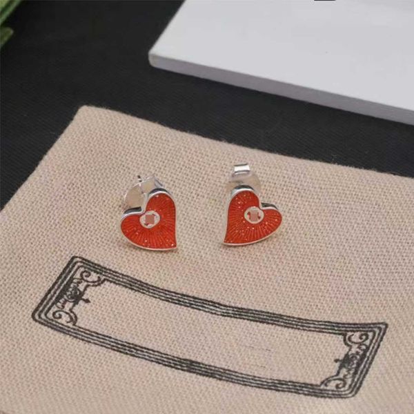luxury jewelry sterling silver interlocking love red high-end small crowd versatile heart-shaped earrings gift, Golden
luxury jewelry sterling silver interlocking love red high-end small crowd versatile heart-shaped earrings gift, Golden
