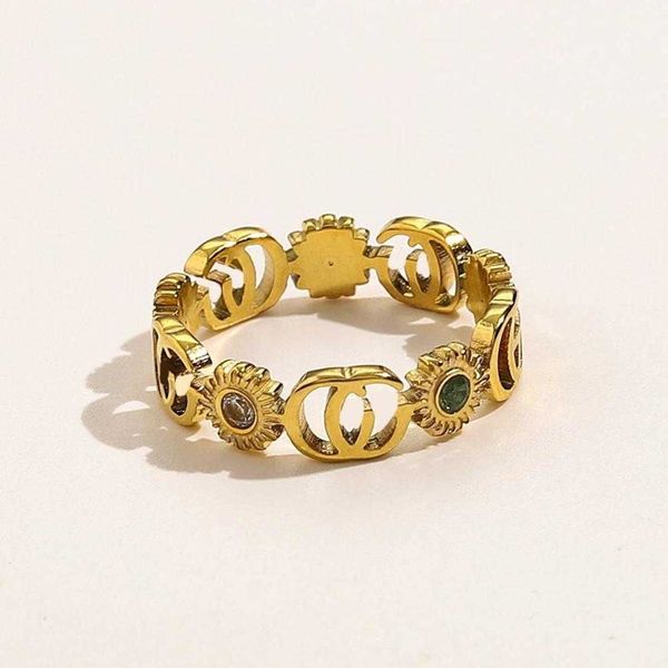 factory direct sales 2023 new luxury fashion jewelry for daisy stainless titanium steel bronze double flower set zircon couple ring, Silver
factory direct sales 2023 new luxury fashion jewelry for daisy stainless titanium steel bronze double flower set zircon couple ring, Silver