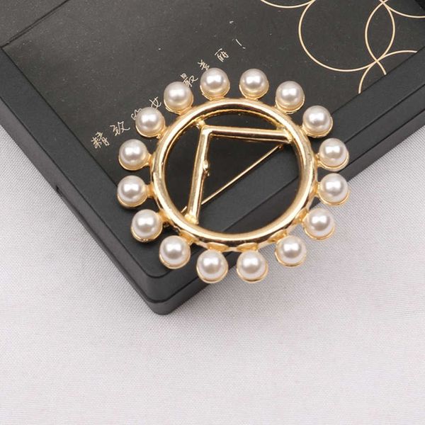 95% off 2023 new luxury fashion jewelry for chaohan french cool style luxury celebrity sweater cardigan anti light chest button pearl suit b, Gray
95% off 2023 new luxury fashion jewelry for chaohan french cool style luxury celebrity sweater cardigan anti light chest button pearl suit b, Gray