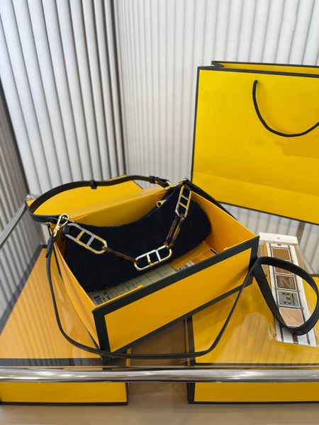 vintage underarm bag one shoulder bag zipper purse chain crossbody bag hobo luxury handbag brand female casual designer bag
vintage underarm bag one shoulder bag zipper purse chain crossbody bag hobo luxury handbag brand female casual designer bag