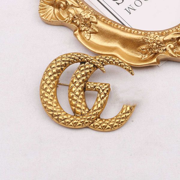 factory direct sales 2023 new luxury fashion jewelry for double ins personalized neckline brooch temperament atmosphere trend accessories, Gray
factory direct sales 2023 new luxury fashion jewelry for double ins personalized neckline brooch temperament atmosphere trend accessories, Gray
