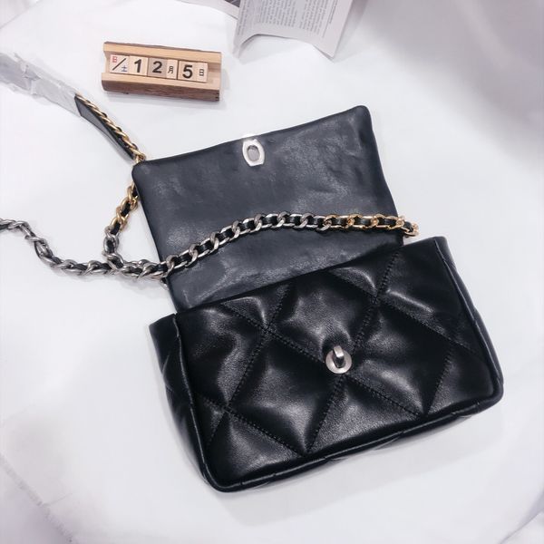 2023 shopping bag new tide small fragrance leather one shoulder crossbody bag senior sense soft sheepskin ringer chain bag female
2023 shopping bag new tide small fragrance leather one shoulder crossbody bag senior sense soft sheepskin ringer chain bag female