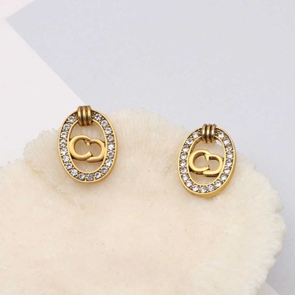 fashion collection 2023 new luxury fashion jewelry for family earrings year new female creative personalized earrings, Golden
fashion collection 2023 new luxury fashion jewelry for family earrings year new female creative personalized earrings, Golden