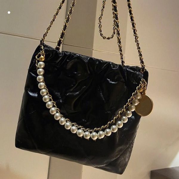 designer bags leather pearl lady embossing shoulder bag handbags mini garbage bag white & black women's crossbody evening totes purse c
designer bags leather pearl lady embossing shoulder bag handbags mini garbage bag white & black women's crossbody evening totes purse c