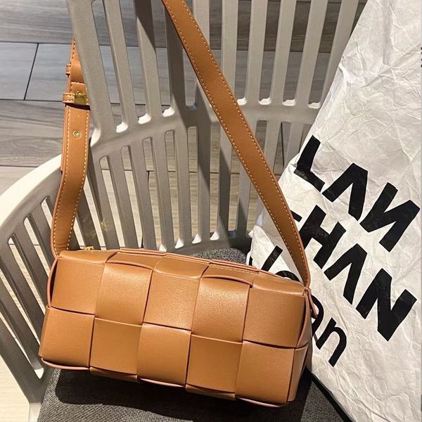 light designer bags bag cassette batega botegas sheepskin woven womens luxurys pillow one shoulder package new handbags women leather lining
light designer bags bag cassette batega botegas sheepskin woven womens luxurys pillow one shoulder package new handbags women leather lining