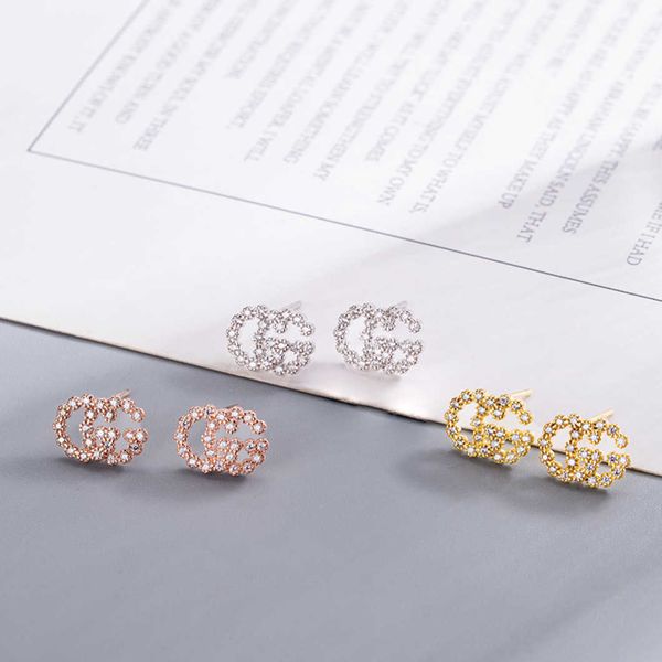 factory direct sales 2023 new luxury fashion jewelry for same double new diamond earrings are fashionable and straight, Golden
factory direct sales 2023 new luxury fashion jewelry for same double new diamond earrings are fashionable and straight, Golden