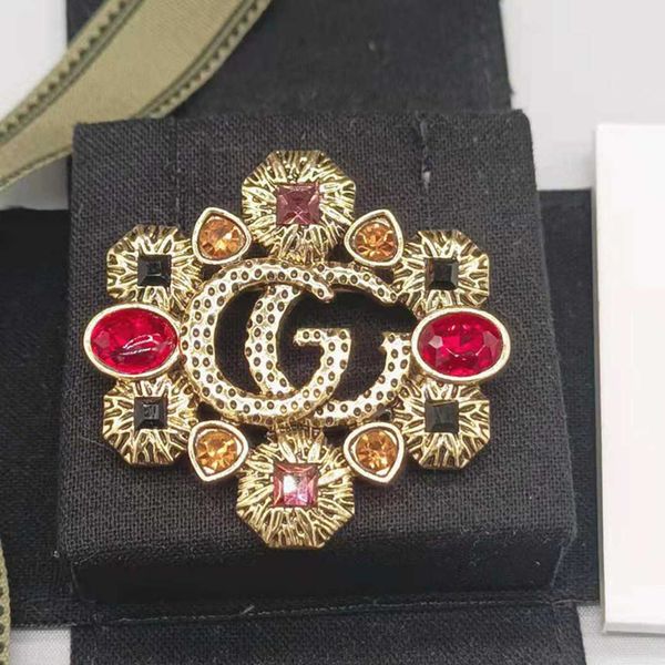 family light color diamond medieval brooch vintage french temperament palace style accessories ins blogger luxury ornament, Gray
family light color diamond medieval brooch vintage french temperament palace style accessories ins blogger luxury ornament, Gray
