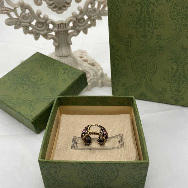 2023 new luxury fashion jewelry for family new color diamond double couple ring light luxury texture medium ancient style opening adjustable, Silver
2023 new luxury fashion jewelry for family new color diamond double couple ring light luxury texture medium ancient style opening adjustable, Silver